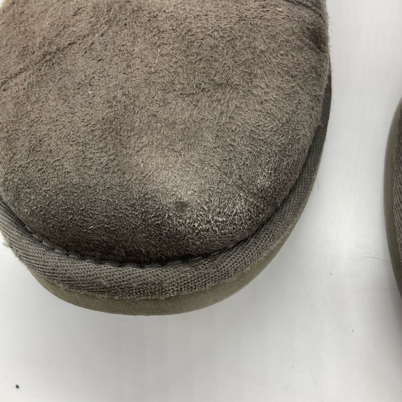 UGG MID CALF BOOTS - Picture 5 of 9